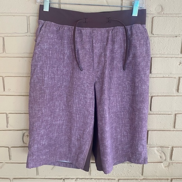 Lululemon Men's Size Small S THE Short 11” Liner Cherry Cola Athletic Pockets - Picture 1 of 7